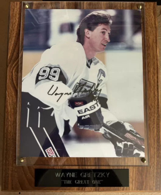 Wayne Gretzky Signed 8x10 Photo Plaque Lefty’s COA Los Angeles Kings HOF