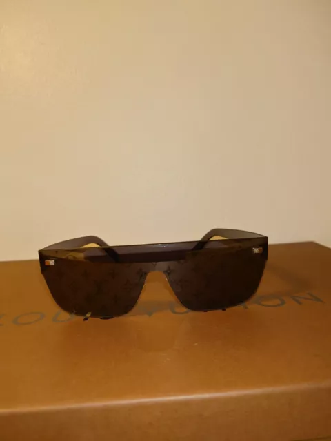 Shop Louis Vuitton Sunglasses (Z1673W) by CITYMONOSHOP