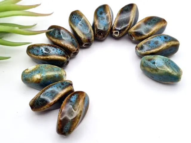 Porzellan Keramik Perlen handmade lasiert antik style blau gelb Oliven gedreht
