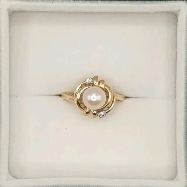 14k Yellow Gold 6mm Pearl And Diamond Ring Size 5 Wt. 2.69g