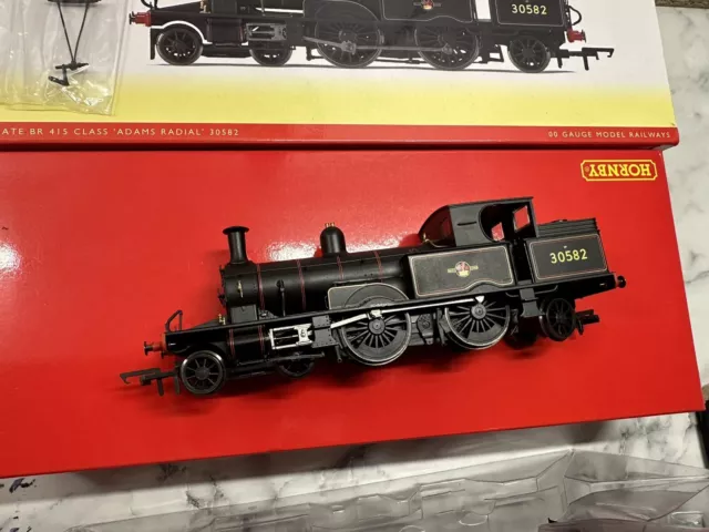 Hornby Oo R3334 30582 1P Class 415 0-6-0 Adams Radial Lner Br Black Dcc Ready