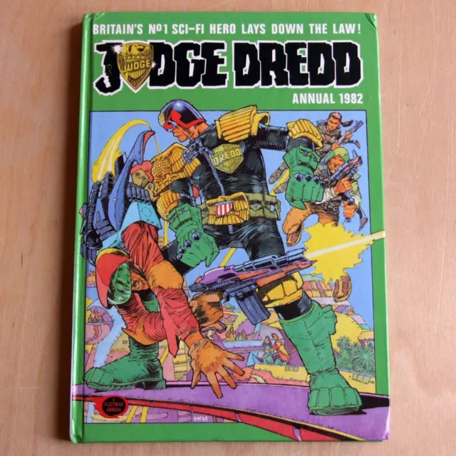 Judge Dredd Annual 1982 (IPC/Fleetway) Mike McMahon, John Wagner, Alan Grant