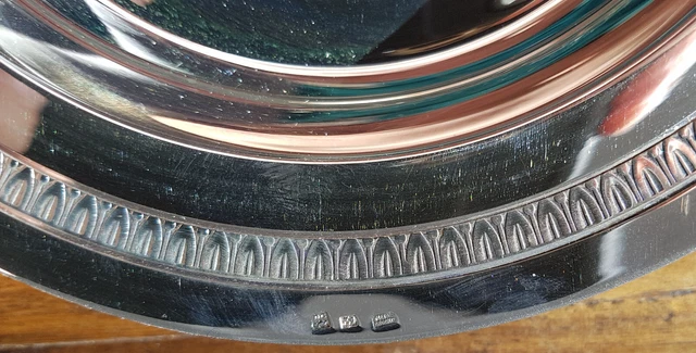 Lot De Ensemble Comprenant : - Une Assiette à Bouilli En Argent Poincon Min 46685