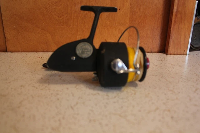 Vintage Dam Quick 330N Fishing Reel Made in West Germany