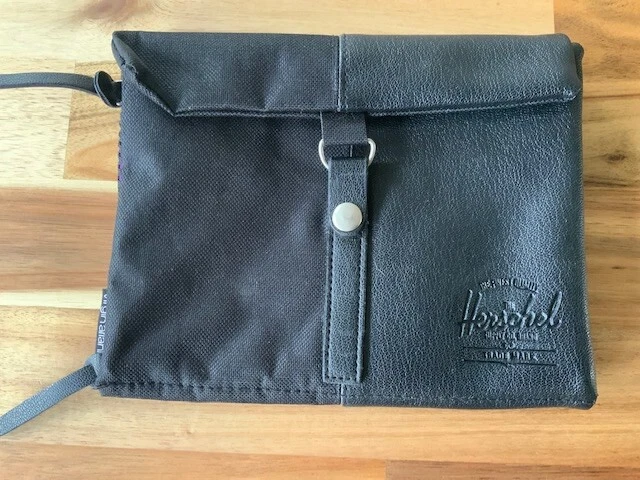Herschel travel amenity bag for Virgin Atlantic 2 zipped pockets
