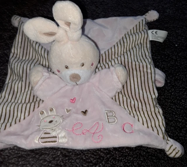 DpD/Doudou Plat Lapin Rose Abc brodés Nicotoy TTBE