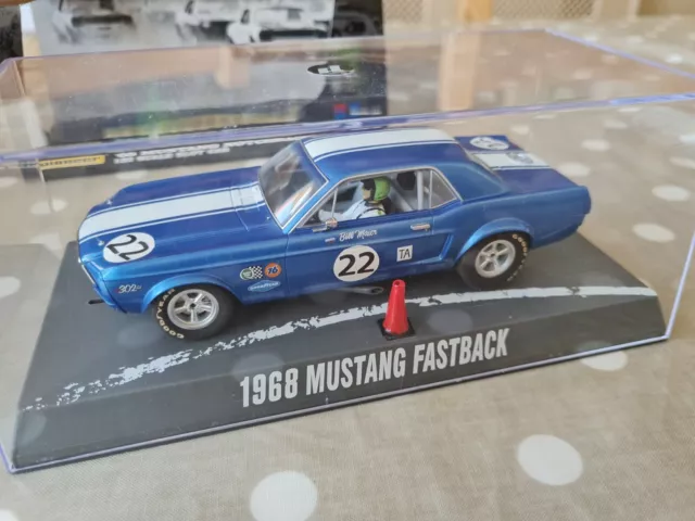 Pioneer Slot Auto Ford Mustang Notchback P010 Nr. 22 in blau 2