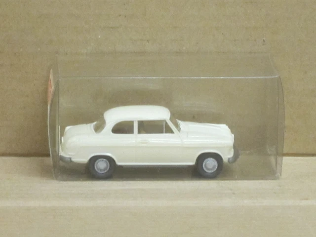 Miniature WIKING Borgward Isabella Coupé Blanc - Échelle 1:87 / HO - Occasion Comme Neuve