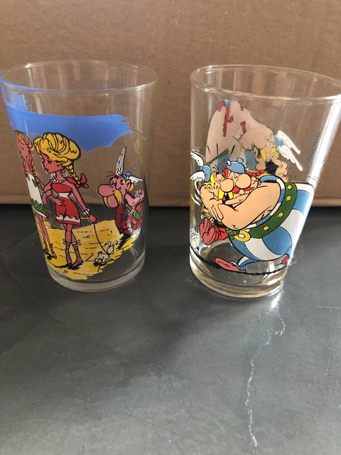 Lot De 2 Thermos Vintage Astérix – Éditions 1983 (rare Biscuit) Et 1987