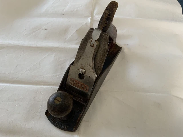 Vintage Record No. 04 1/2 Wide Smoothing Plane Carpentry Tool Made in England