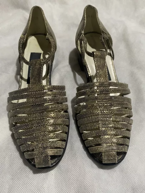 Vintage Stuart Weitzman Sandals Gold Gladiator Size 7 B Gorgeous Summer Sandals