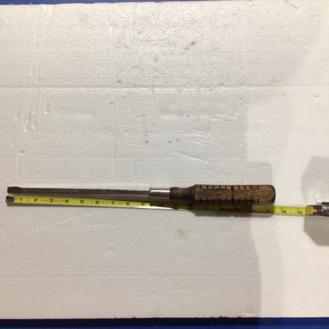Vintage Wood Handle flathead Screwdriver OAL 17” Taiwan N FREE SHIPPING