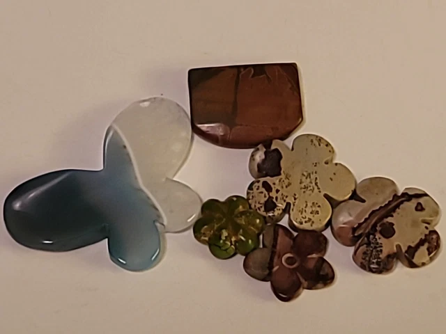 Lot of 5 Large Stone Focal Beads Jewelry Making Supplies Butterfly Flowers