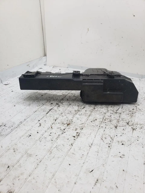 Fuse Box Engine 1MZFE Engine 6 Cylinder Fits 99-03 SOLARA 703830