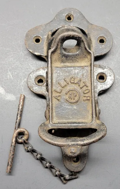 Pair Antique ALLIGATOR Cast Iron Barn Door Gate Catch/Latch Hardware Pull Chain