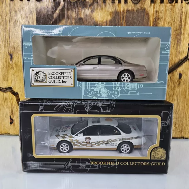 Brookfield Collectors Guild 1996 Oldsmobile Aurora Champagne & Indy 500 Pace Car