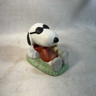 snoopy joe cool figurine