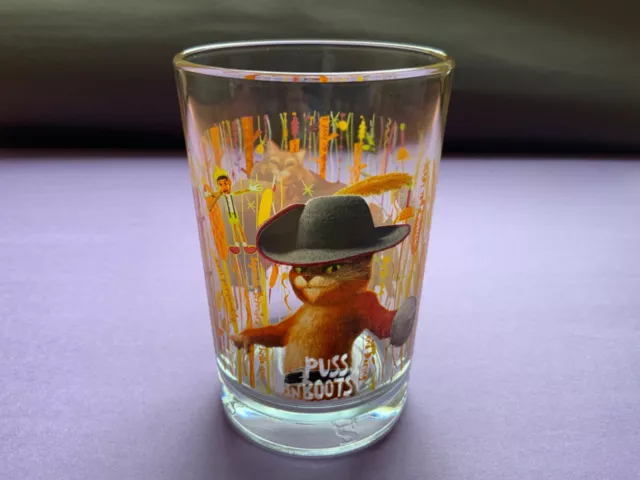 Vintage 2010-Puss in Boots glass McDonalds Cup-Collectibles