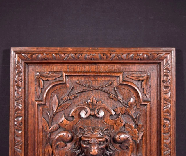 *Antique French Panel in Solid Oak Wood with Lion Face Highly Carved 4