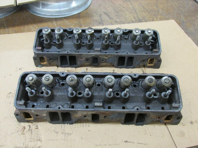 1965 461 SBC Small Block Chevy 327 Heads 3782461 C-17-5 C-24-5