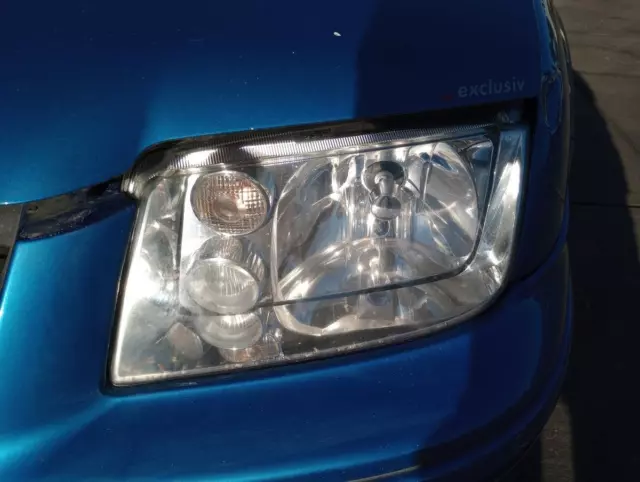 VW Golf 4 Scheinwerfer links vorn Lampe Halogen BJ98 - LRP Autorecycling