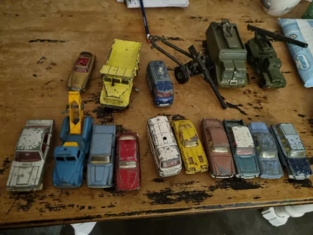 LARGE JOBLOT 16 VINTAGE 1970s CORGI MAJOR MATCHBOX Cars DINKY BUNDLE Bond