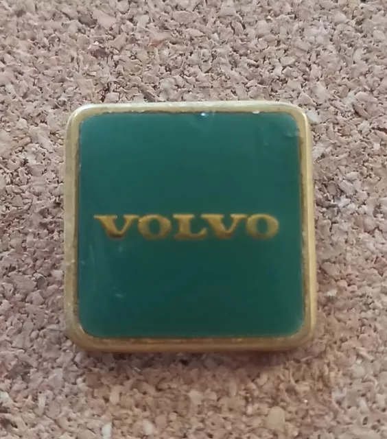 Pin's Volvo Automobile Voiture Logo Sigle Symbole Emblème Pins Epinglette Rare