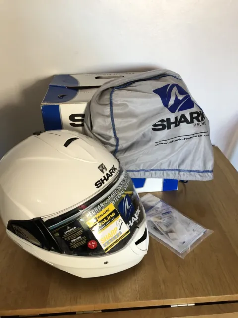 Shark Evoline Series 3 Fusion White Flip Up Motorcycle Helmet - Small