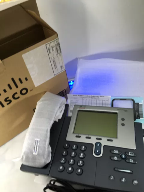 CISCO CP-7942G IP Phone - Boxed - New FREE UK P&P #10H