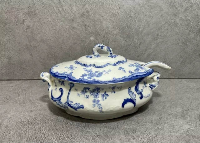 Vintage Ridgways Chiswick Blue & White Vegetable Tureen Damaged Ladle