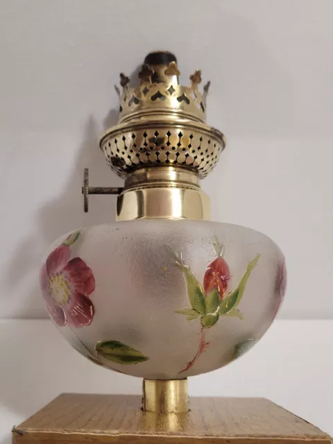 toupie ancienne lampe a petrole verre degagé acide Legras Daum emaillé peint