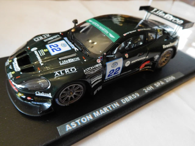 Miniature Aston Martin DBRS9 N°69 - Le Mans 2006 - Échelle 1/43 Par IXO