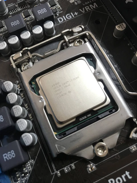 Intel Core i7-3930K - Coreâ„¢ i7-3930K Processor (12 Cache, 3.20 GHz