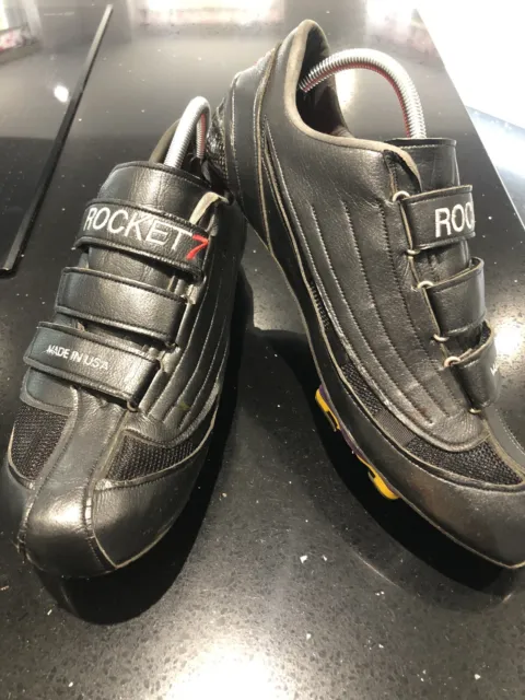 Rocket7 road cycling shoes mens size 8 black VGC