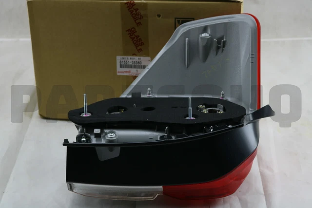 8155135360 Genuine Toyota LENS &amp; BODY, RR 81551-35360 OEM