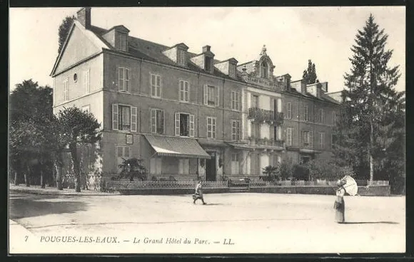 CPA Pouges-les-Eaux, Le Grand Hôtel du Parc