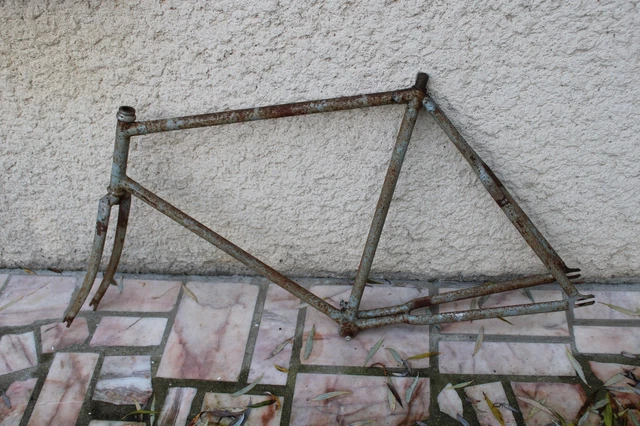 Cadre De Vélo Ancien - Course 1910 - Vintage 1900 - À Restaurer