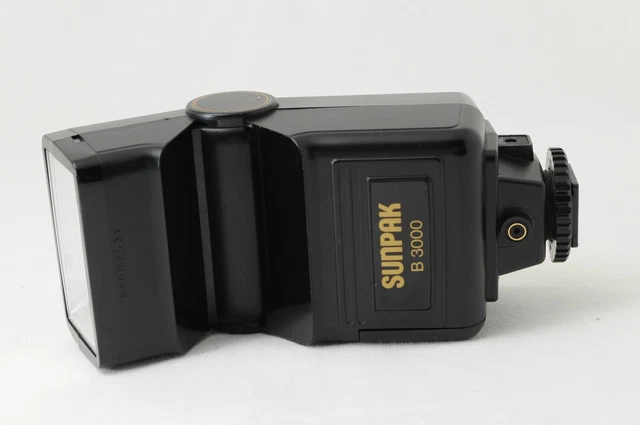 Flashs Sunpak Auto 124 Et Hanimex Cx 115