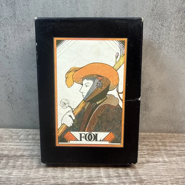 VINTAGE AQUARIAN TAROT David Palladini 78 Card Deck Booklet