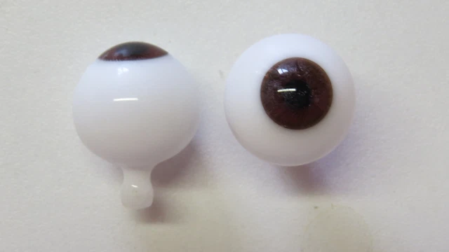 Yeux poupée ancienne bleu Azur 16mm Azur Blue mouth blown eyes for