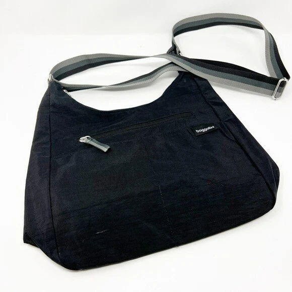 Baggallini Black Crossbody Nylon Purse Colorblock Strap