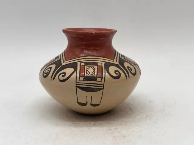 Native American Hopi Pottery vase Vernida Polacca Nampeyo