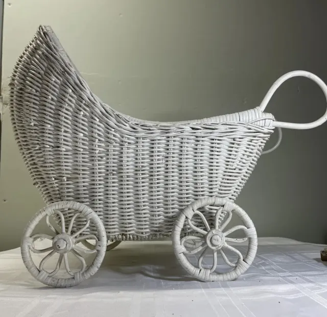 Vintage White Wicker Rattan Baby Doll Stroller Buggy Carriage Pram 23x18”x12”