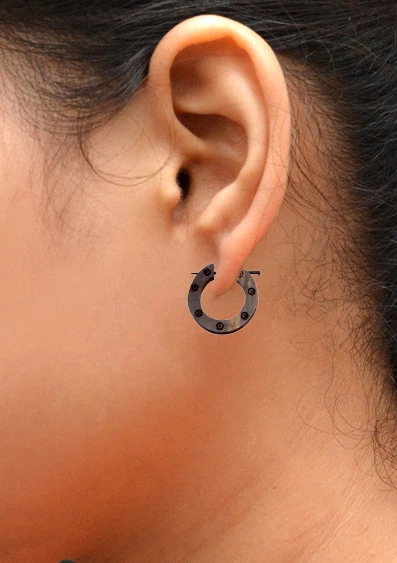 A Pair of Natural Brown Wood USA Tribal Hippie Coconut Wooden Earrings EAR381
