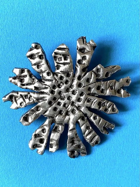 Broche Brutaliste Soleil Oversize Linda Hattab Paris - Vintage - Occasion