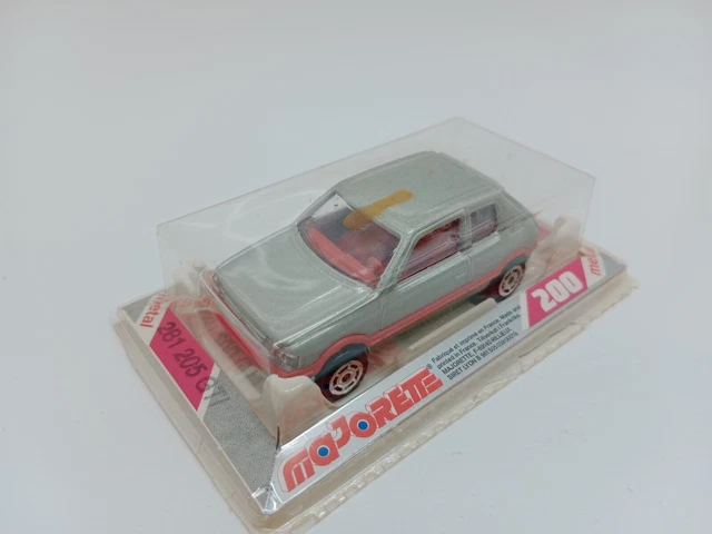 Majorette Serie 200 Volvo 245D #220 Rouge - Échelle 1/60 - Neuf En Blister France
