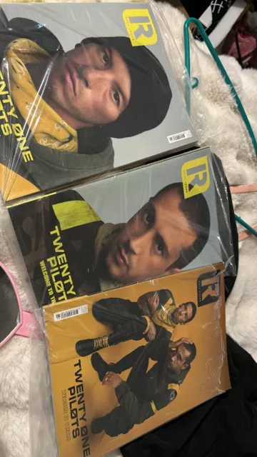 twenty one pilots (trench) LIMITED EDITION magazine set