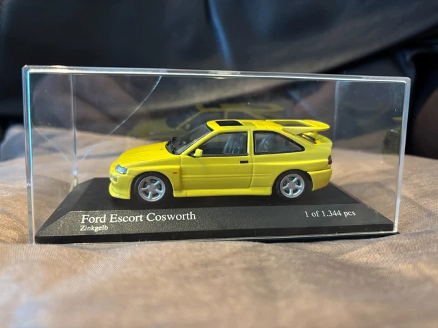 VERY RARE MINICHAMPS FORD ESCORT RS COSWORTH BLACK 1992 LE 1/1344 PCS 1