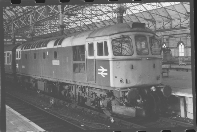 BLACK AND WHITE railway negatives BR 33008 Man Picc 3 January 1986 £1. ...