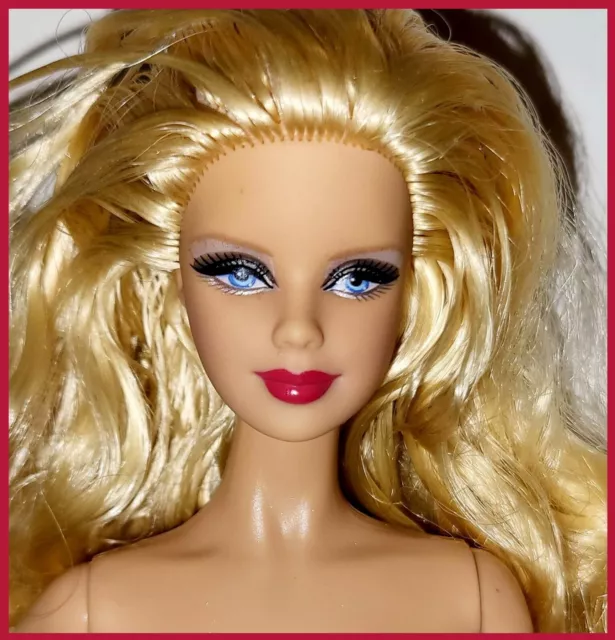 Nude Model Muse Barbie Mackie Face Mold Blonde Hair Blue Eyes Pink Lips